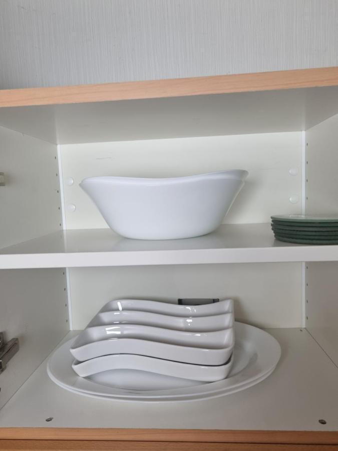 וינה Villa With Private Sauna And Jacuzzi, 8 Min From Schloss Schoebrunn מראה חיצוני תמונה
