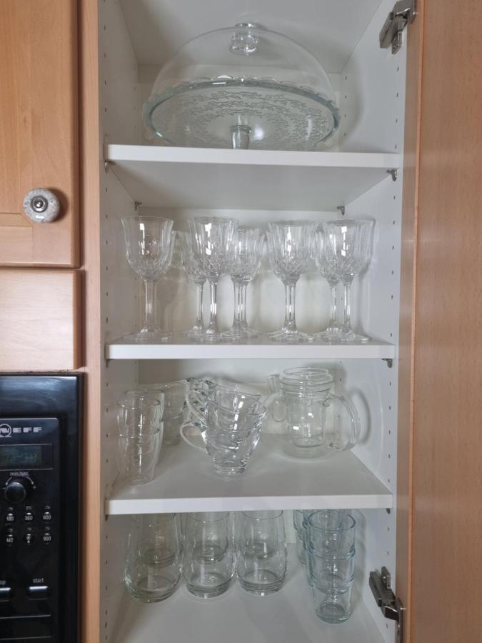 וינה Villa With Private Sauna And Jacuzzi, 8 Min From Schloss Schoebrunn מראה חיצוני תמונה